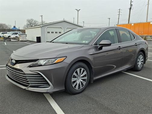 2021 Toyota Camry Hybrid LE