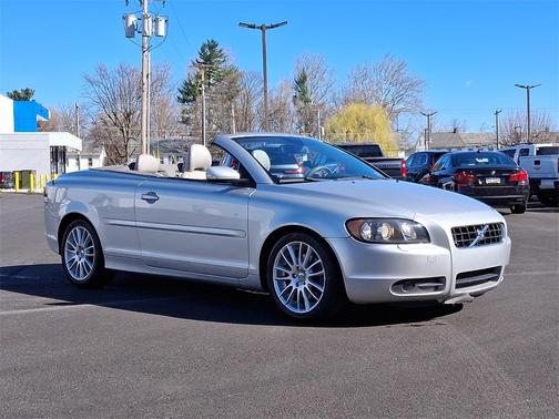2007 Volvo C70 T5