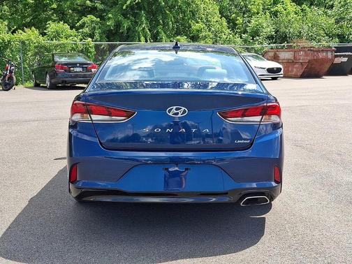 Lakeside Blue 2018 Hyundai SONATA Limited
