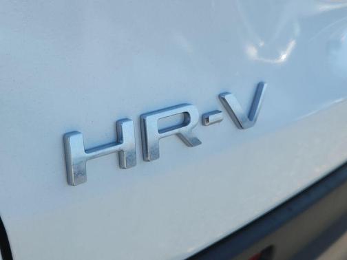 Platinum 2025 Honda HR-V AWD Sport