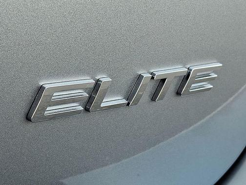 Silver Metallic 2026 Honda Odyssey Elite