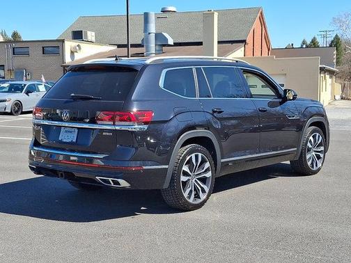 2022 Volkswagen Atlas 3.6L SEL Premium R-Line