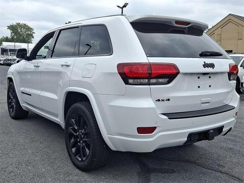 2021 Jeep Grand Cherokee Laredo X
