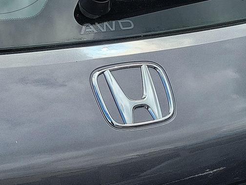 Modern Steel 2025 Honda HR-V LX