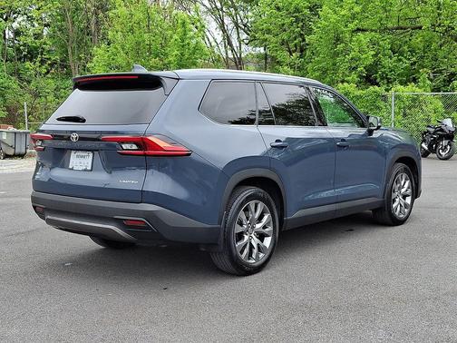 Storm Cloud 2024 Toyota Grand Highlander Limited