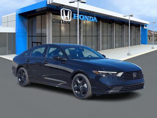 Crystal Black Pearl 2026 Honda Accord Hybrid Sport-L