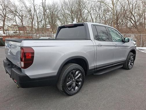 2021 Honda Ridgeline Sport