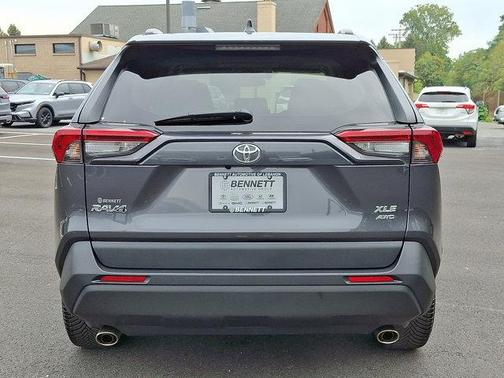 2020 Toyota RAV4 XLE Premium