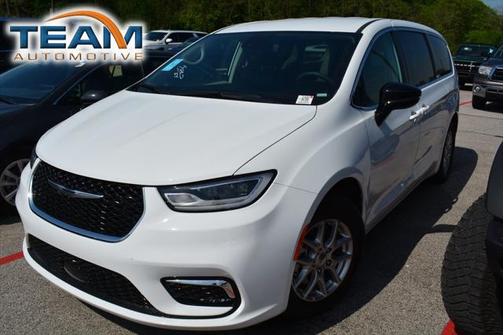 2024 Chrysler Pacifica Touring-L