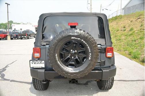 2017 Jeep Wrangler Sport