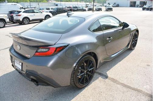 2024 Toyota GR86 Premium
