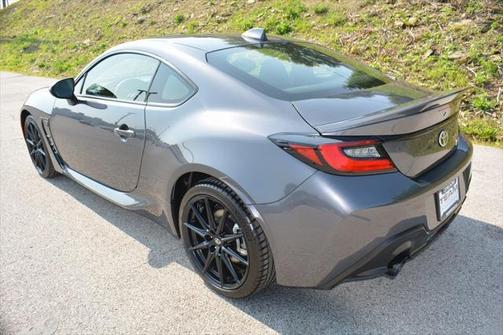 2024 Toyota GR86 Premium