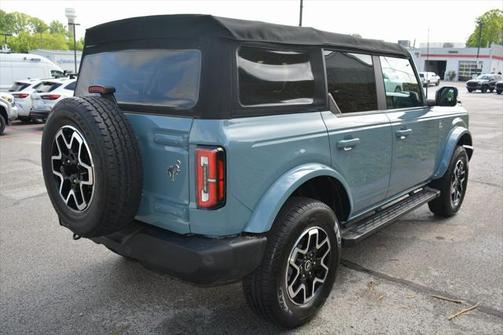 2022 Ford Bronco Outer Banks