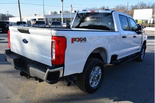 2025 Ford F-350 XLT