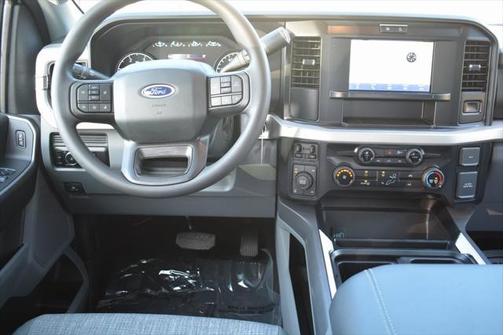 2025 Ford F-350 XLT