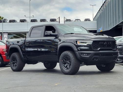 Diamond Black 2026 RAM 1500 RHO