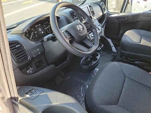 2025 RAM ProMaster 1500 Low Roof