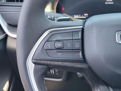 Bright White Clearcoat 2026 Jeep Grand Cherokee L Limited