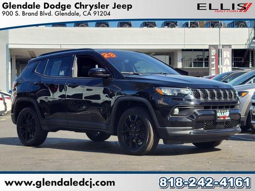 2023 Jeep Compass Altitude