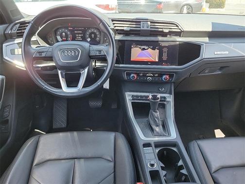 2022 Audi Q3 45 S line Premium