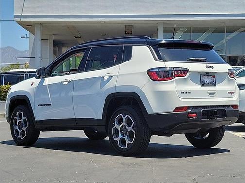 2022 Jeep Compass Trailhawk