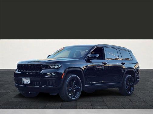 2022 Jeep Grand Cherokee L Laredo
