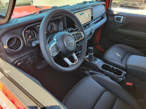 Firecracker Red Clearcoat 2027 Jeep Wrangler Sahara