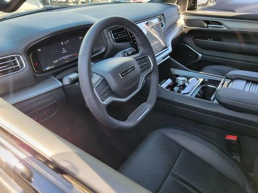 2025 Jeep Wagoneer Series II