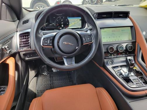 British Racing Green 2023 Jaguar F-TYPE P450 R-Dynamic