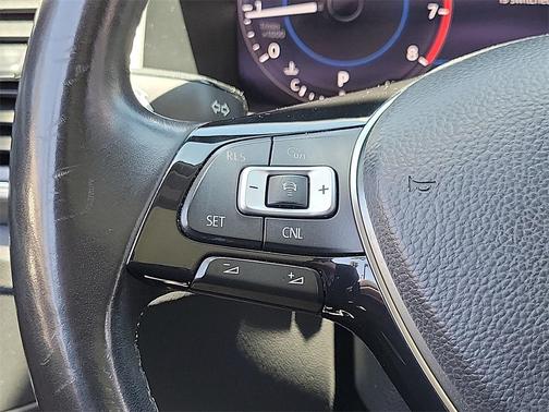 2018 Volkswagen Atlas 3.6L SEL Premium