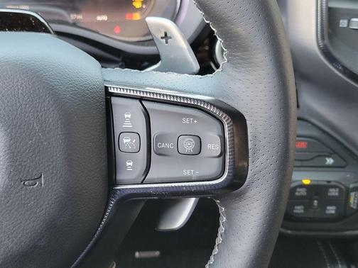 Diamond Black 2026 RAM 1500 RHO