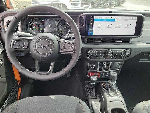 2025 Jeep Wrangler 4xe Sport
