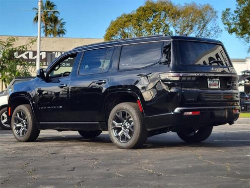 2026 Jeep Grand Wagoneer LIMITED