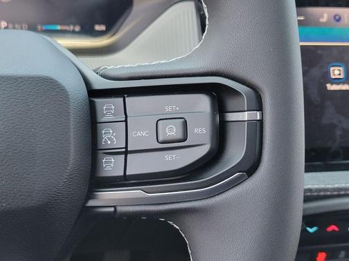 2026 Jeep Cherokee LAREDO/LIMITED