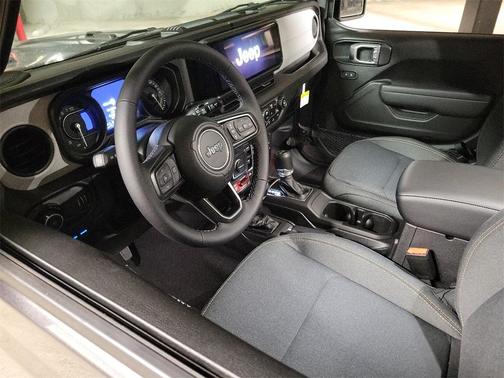 2025 Jeep Wrangler 4xe Sport