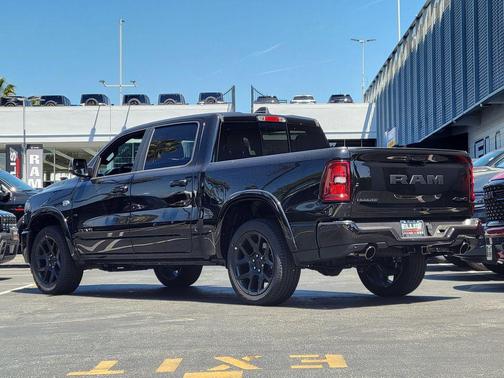 Diamond Black 2026 RAM 1500 Laramie