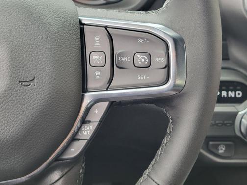 Bright White Clearcoat 2026 RAM 1500 Laramie