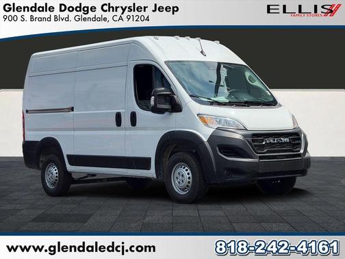 Bright White Clearcoat 2026 RAM ProMaster 2500 High Roof