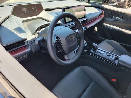 2025 Toyota Prius Plug-In Hybrid XSE