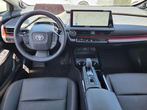 2025 Toyota Prius Plug-In Hybrid XSE