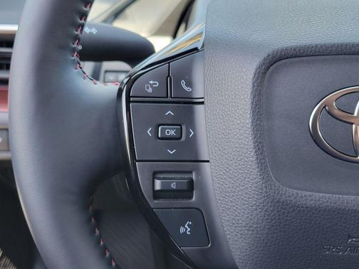 2025 Toyota Prius Plug-In Hybrid XSE