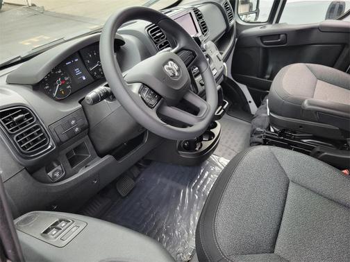 2026 RAM ProMaster 1500 Low Roof