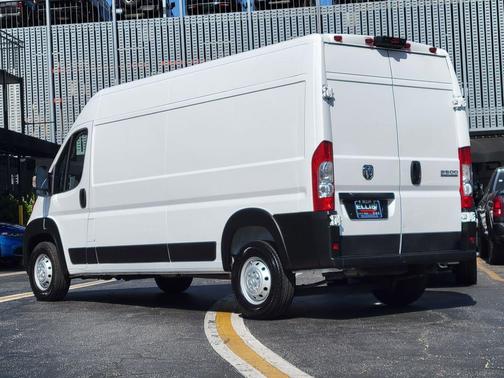 Bright White Clearcoat 2023 RAM ProMaster 2500 High Roof