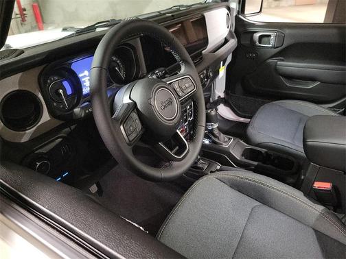 2025 Jeep Wrangler 4xe Sport