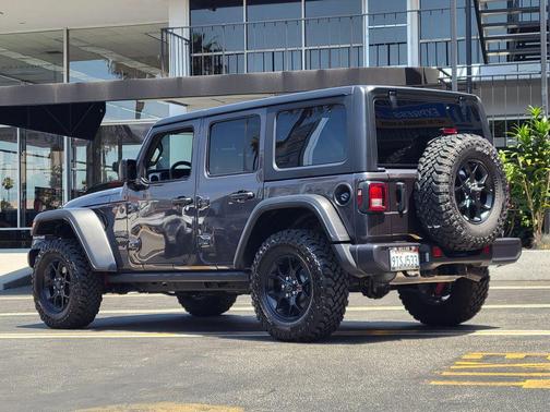 Granite Crystal Clearcoat Metallic 2025 Jeep Wrangler Sport