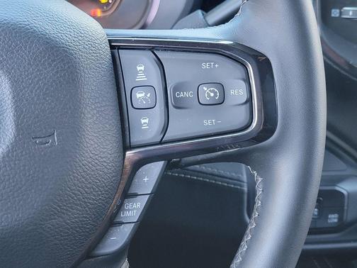 2025 RAM 2500 Limited