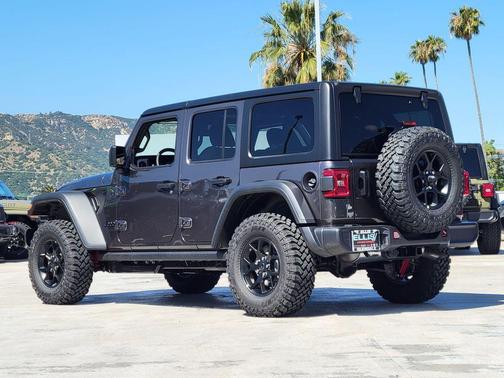 Granite Crystal Clearcoat Metallic 2026 Jeep Wrangler Sport