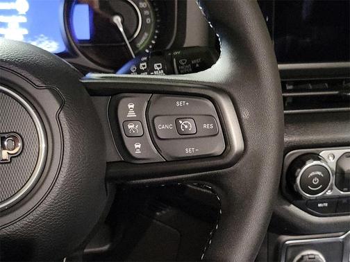 2025 Jeep Wrangler 4xe Sport