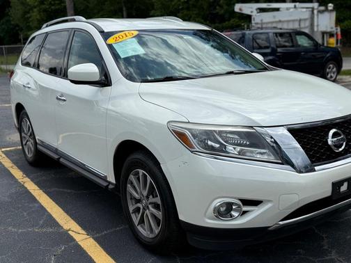 2015 Nissan Pathfinder SL