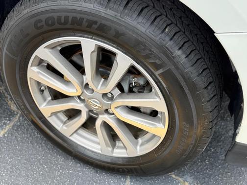 2015 Nissan Pathfinder SL